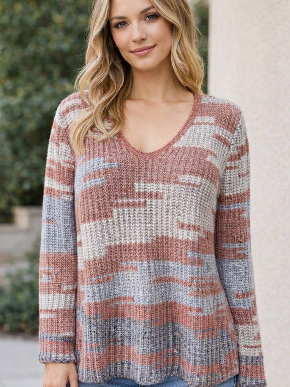 Nic+Zoe Textured Colorblock Loose Knit V-Neck Sweater